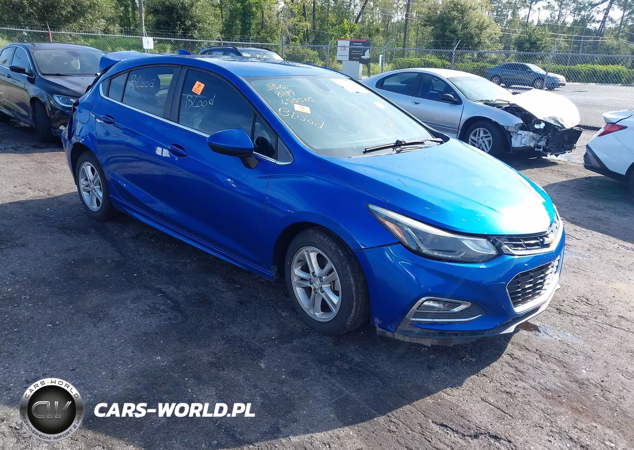 2018 Chevrolet Cruze Lt Auto – zdjęcie 1 z 15
