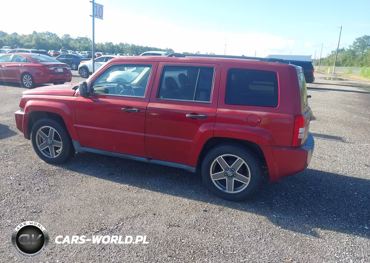 2008 Jeep Patriot Sport VIN:1J8FT28W78D783532 - 3