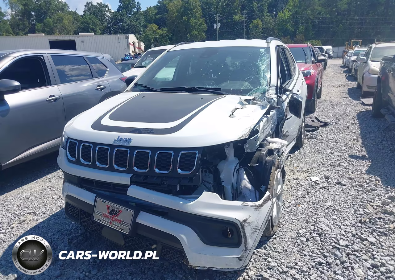 2025 Jeep Compass Latitude 4X4 VIN:3C4NJDBN3ST579817 - 2
