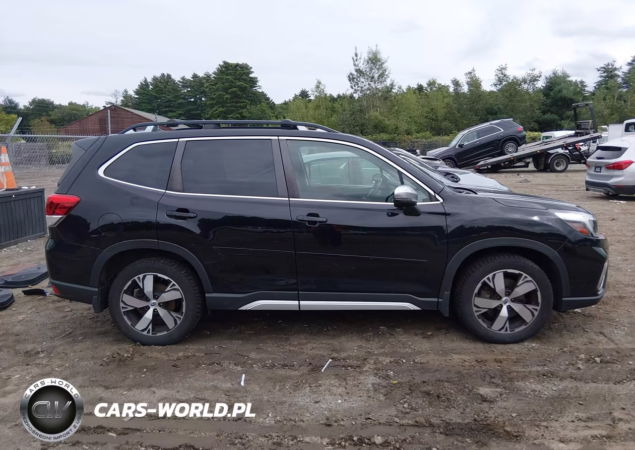 2020 Subaru Forester Touring VIN:JF2SKAXC2LH425428 - 14