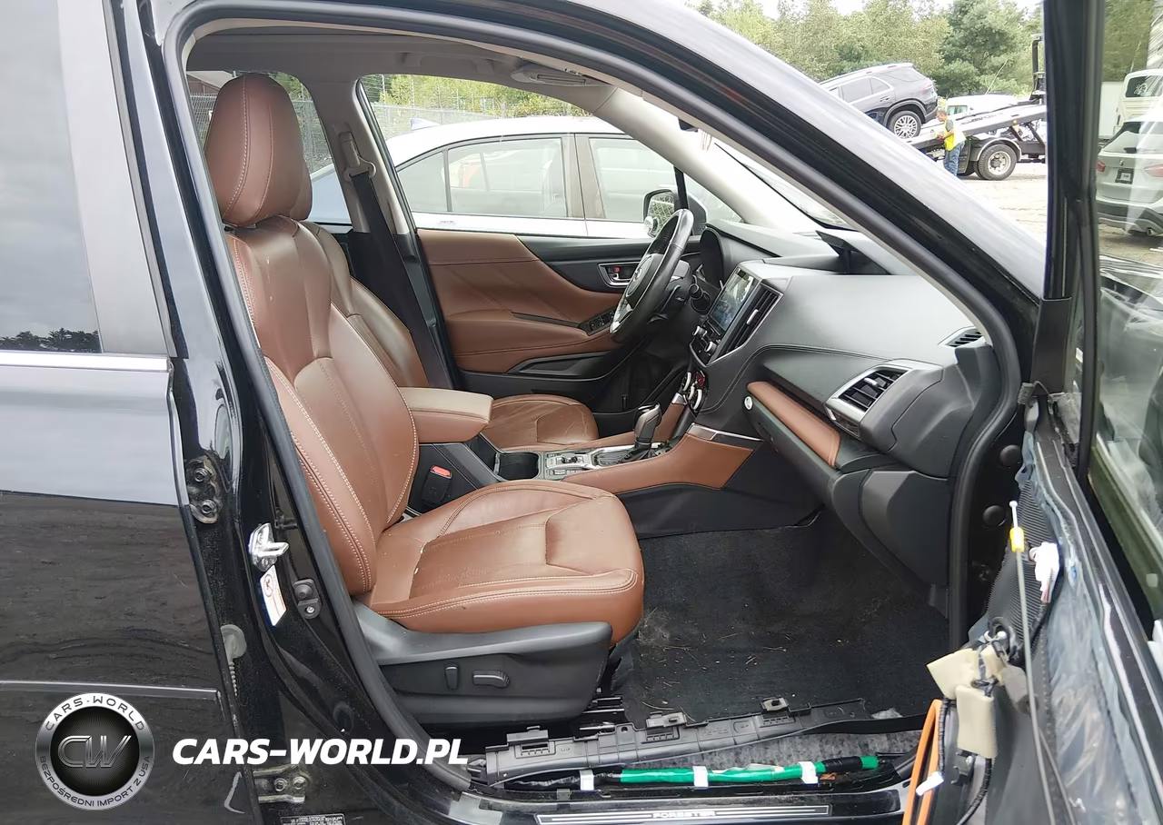 2020 Subaru Forester Touring VIN:JF2SKAXC2LH425428 - 5