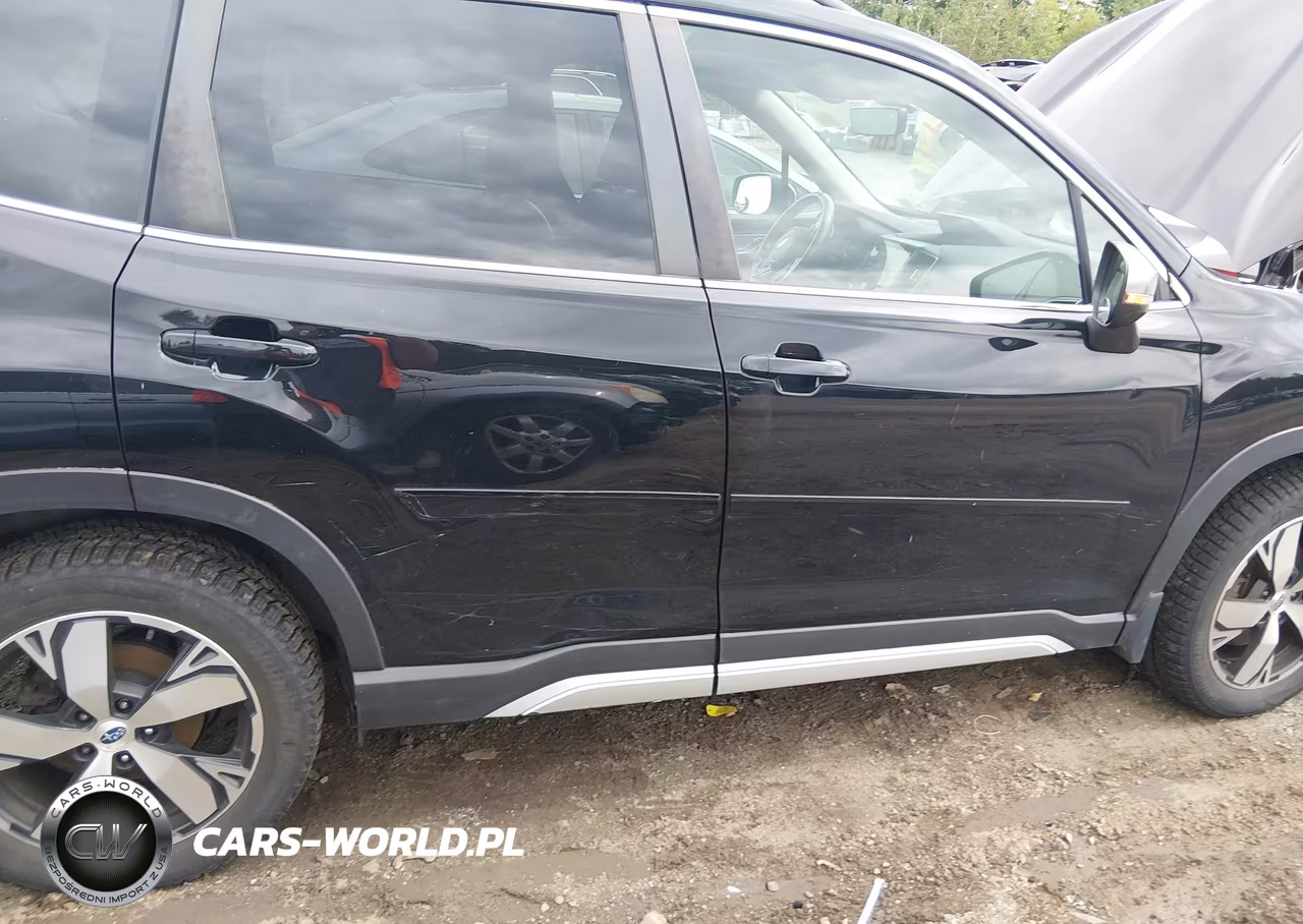 2020 Subaru Forester Touring VIN:JF2SKAXC2LH425428 - 6