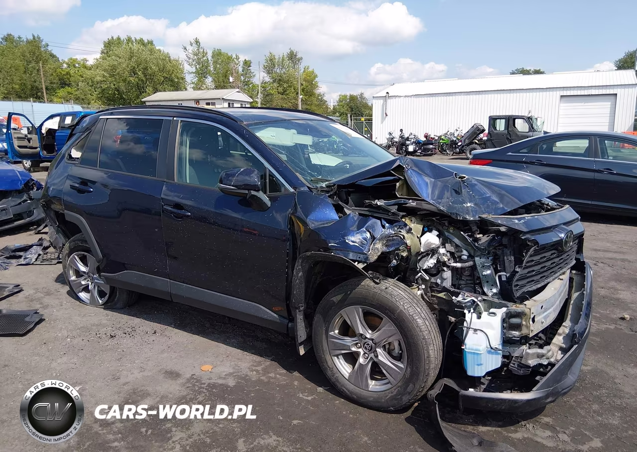 2023 Toyota Rav4 Xle – zdjęcie 1 z 15