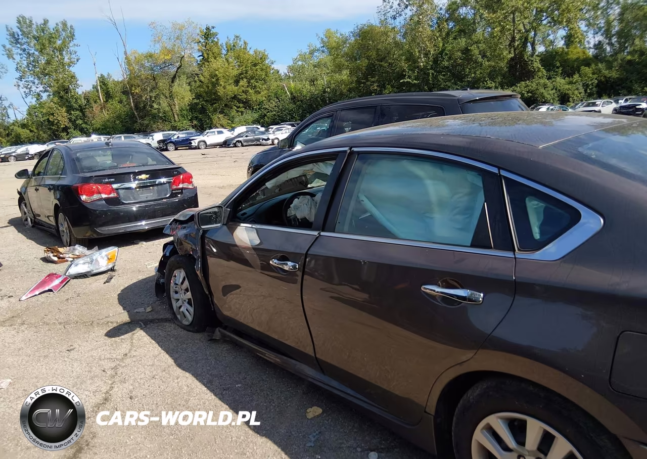 2015 Nissan Altima 2.5 S VIN:1N4AL3APXFC126579 - 15