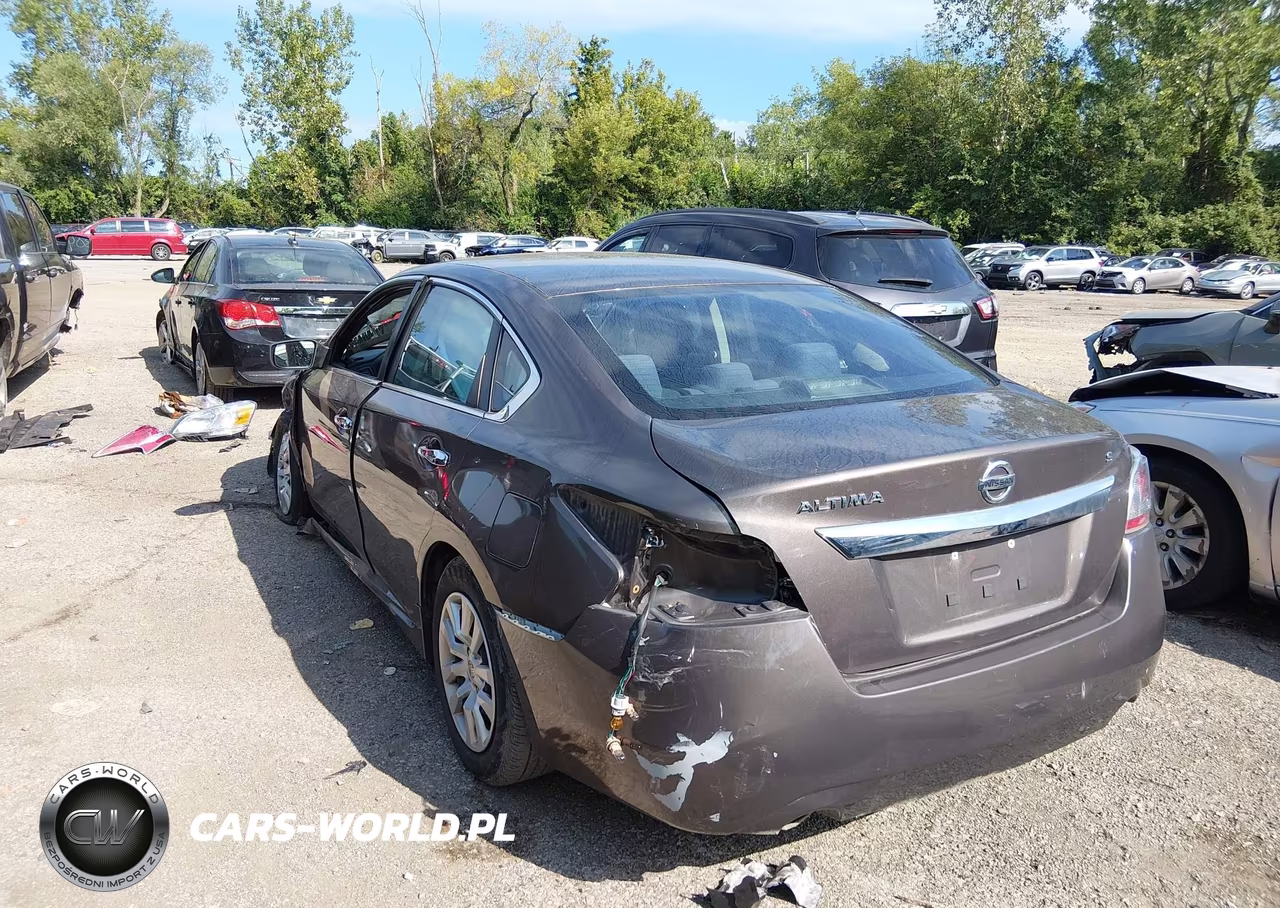 2015 Nissan Altima 2.5 S VIN:1N4AL3APXFC126579 - 3