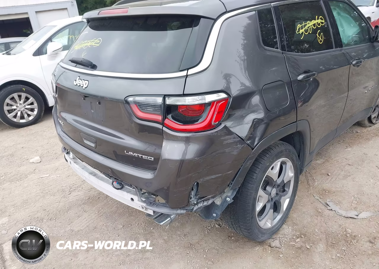 2018 Jeep Compass Limited 4X4 VIN:3C4NJDCB1JT362060 - 17