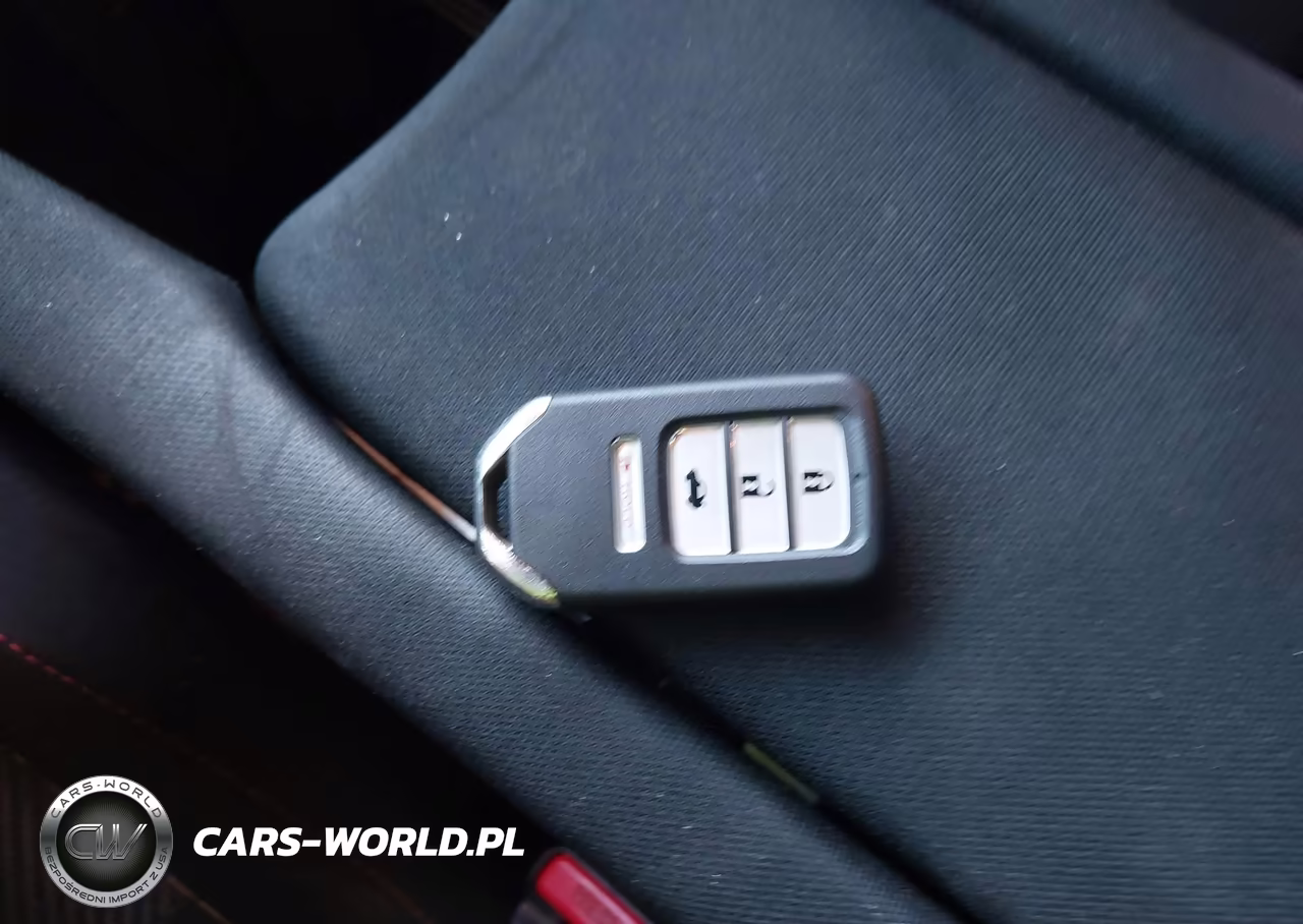 2018 Honda Civic Si VIN:2HGFC3A56JH752636 - 11
