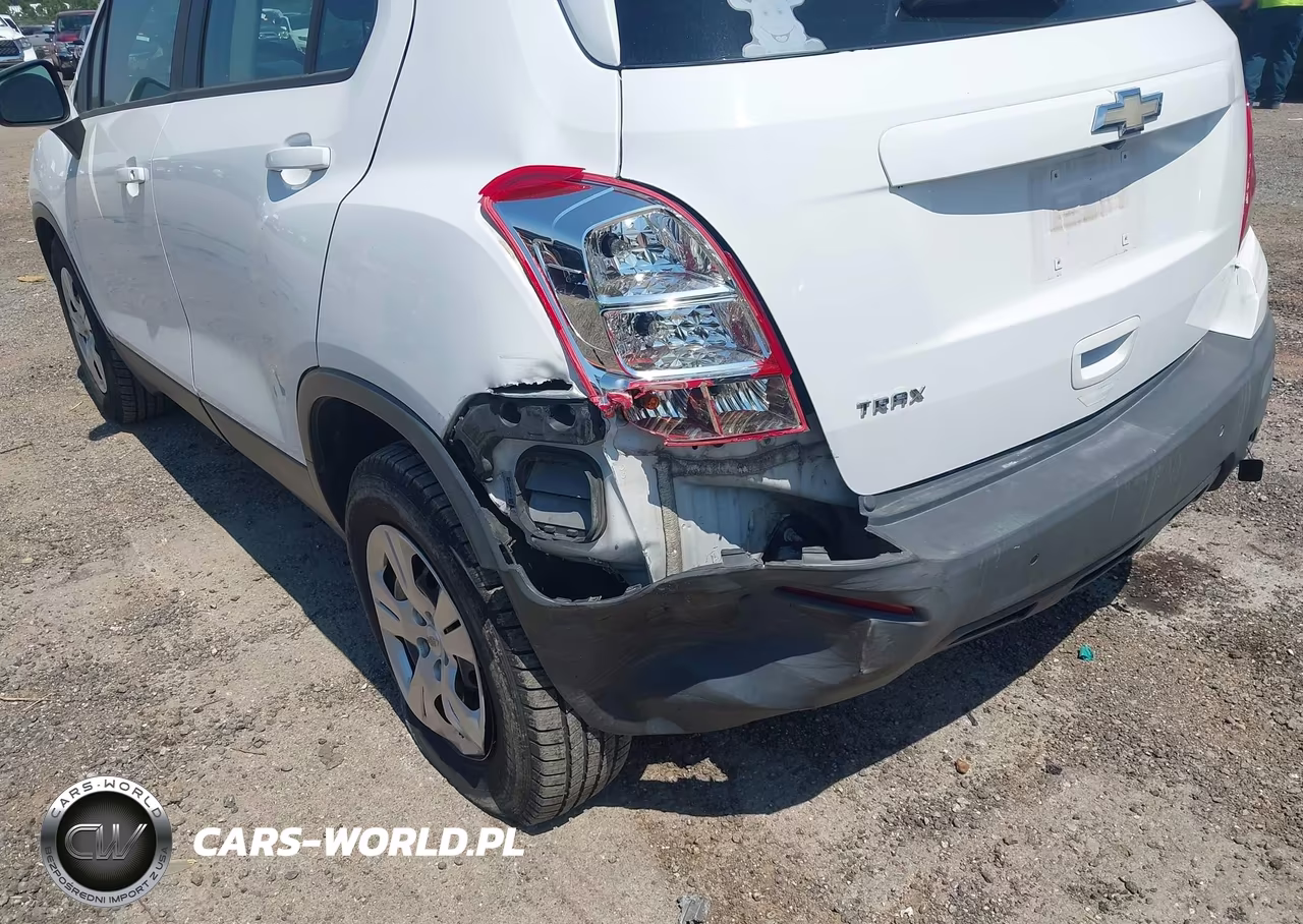 2016 Chevrolet Trax Ls VIN:3GNCJKSB8GL265712 - 6