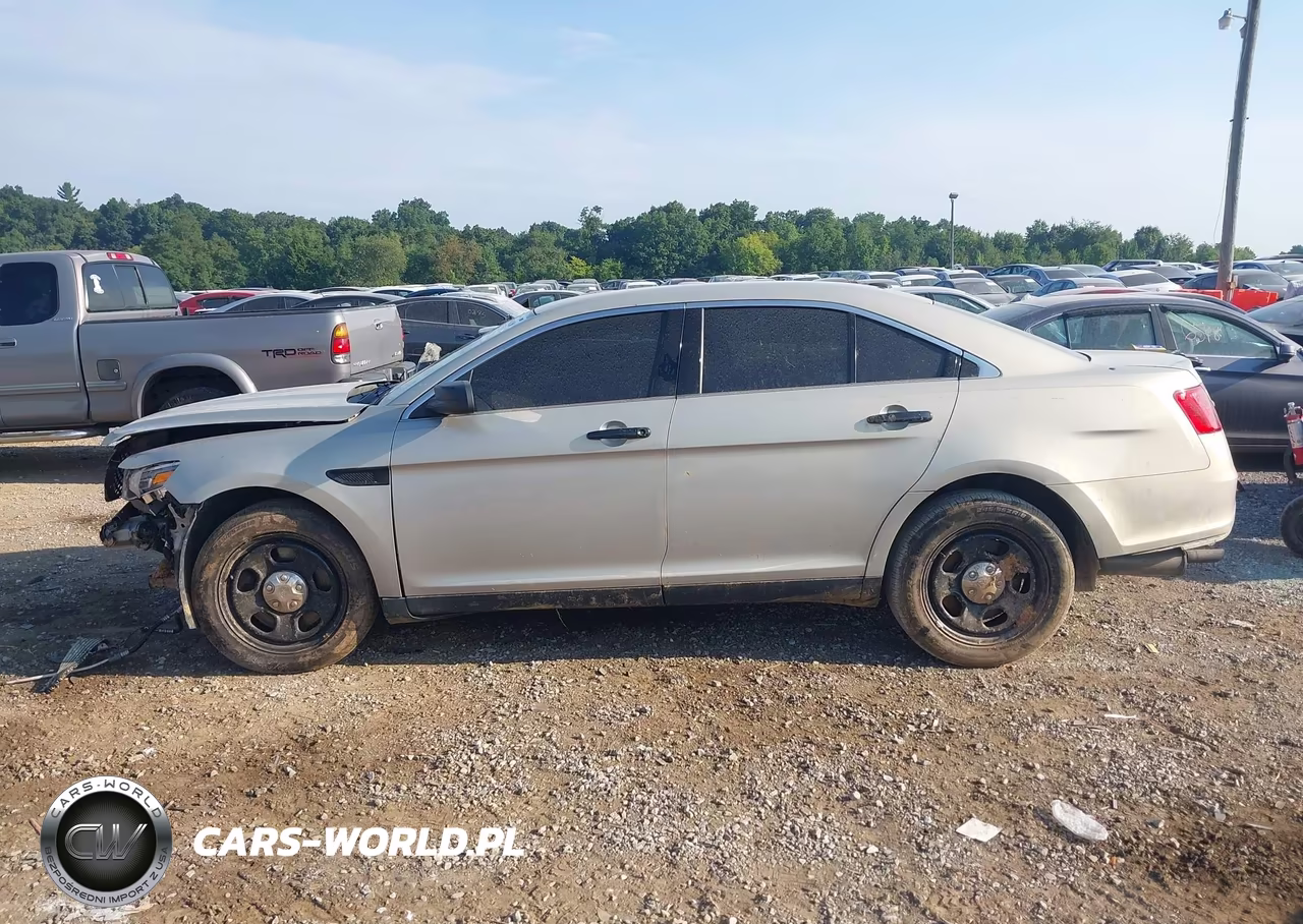 2013 Ford Police Interceptor VIN:1FAHP2M81DG143651 - 15
