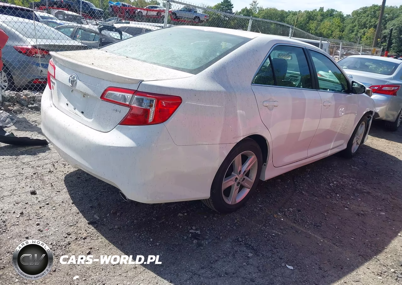 2012 Toyota Camry Se VIN:4T1BF1FK4CU102805 - 4