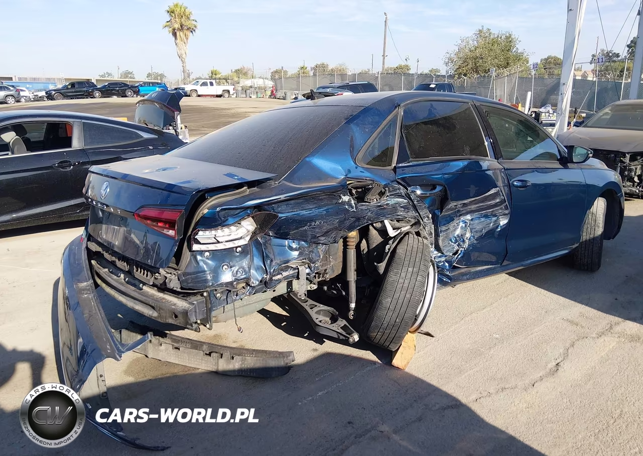 2021 Volkswagen Passat 2.0T S VIN:1VWAA7A37MC018418 - 4