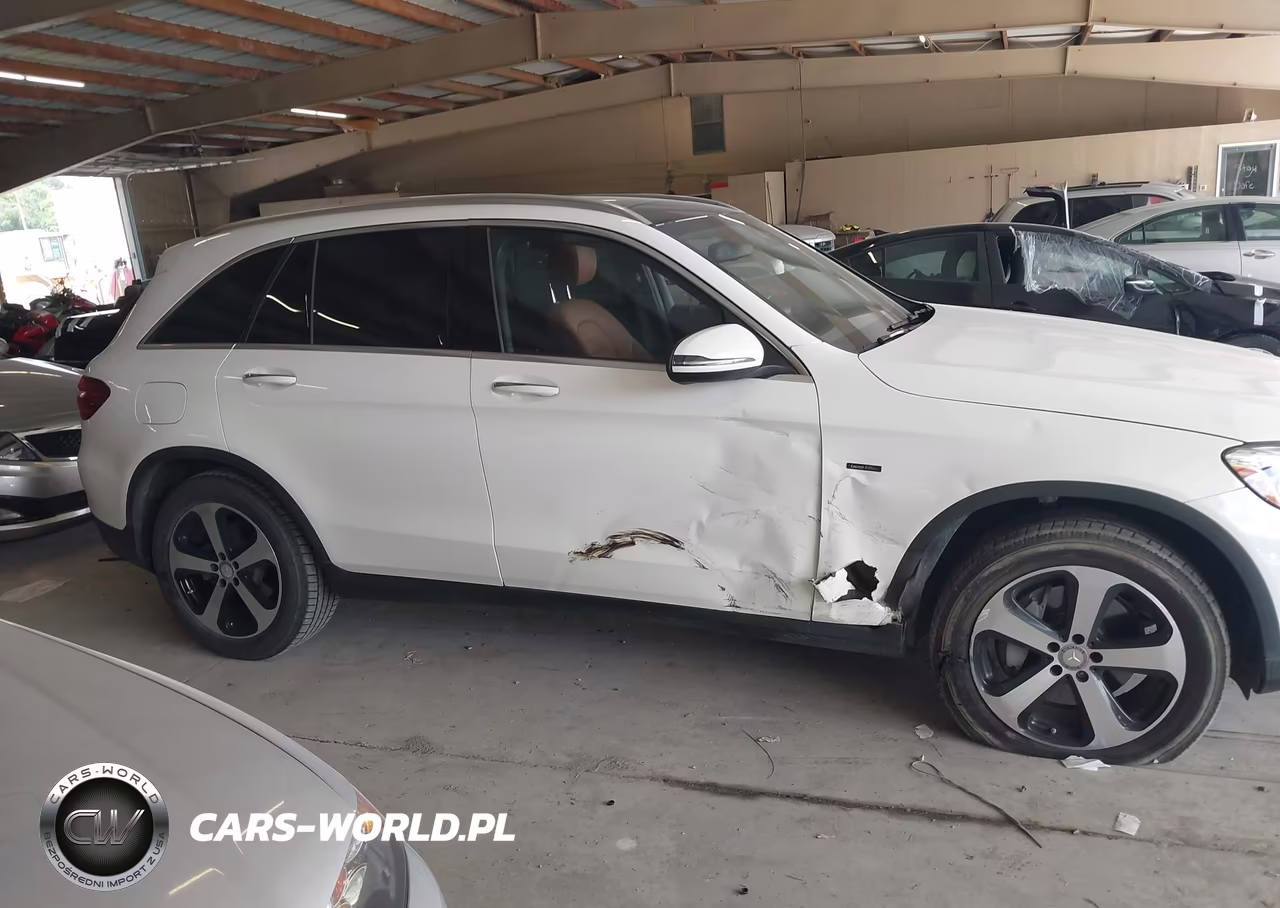 2016 Mercedes-Benz Glc 300 4Matic VIN:WDC0G4KB9GF027538 - 13