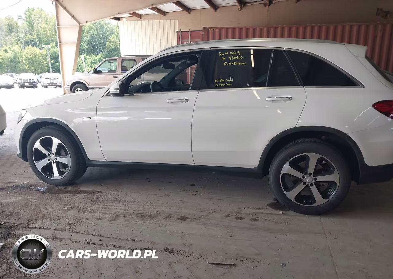 2016 Mercedes-Benz Glc 300 4Matic VIN:WDC0G4KB9GF027538 - 14