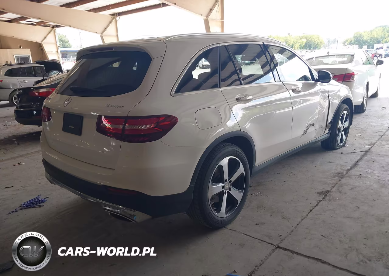 2016 Mercedes-Benz Glc 300 4Matic VIN:WDC0G4KB9GF027538 - 4