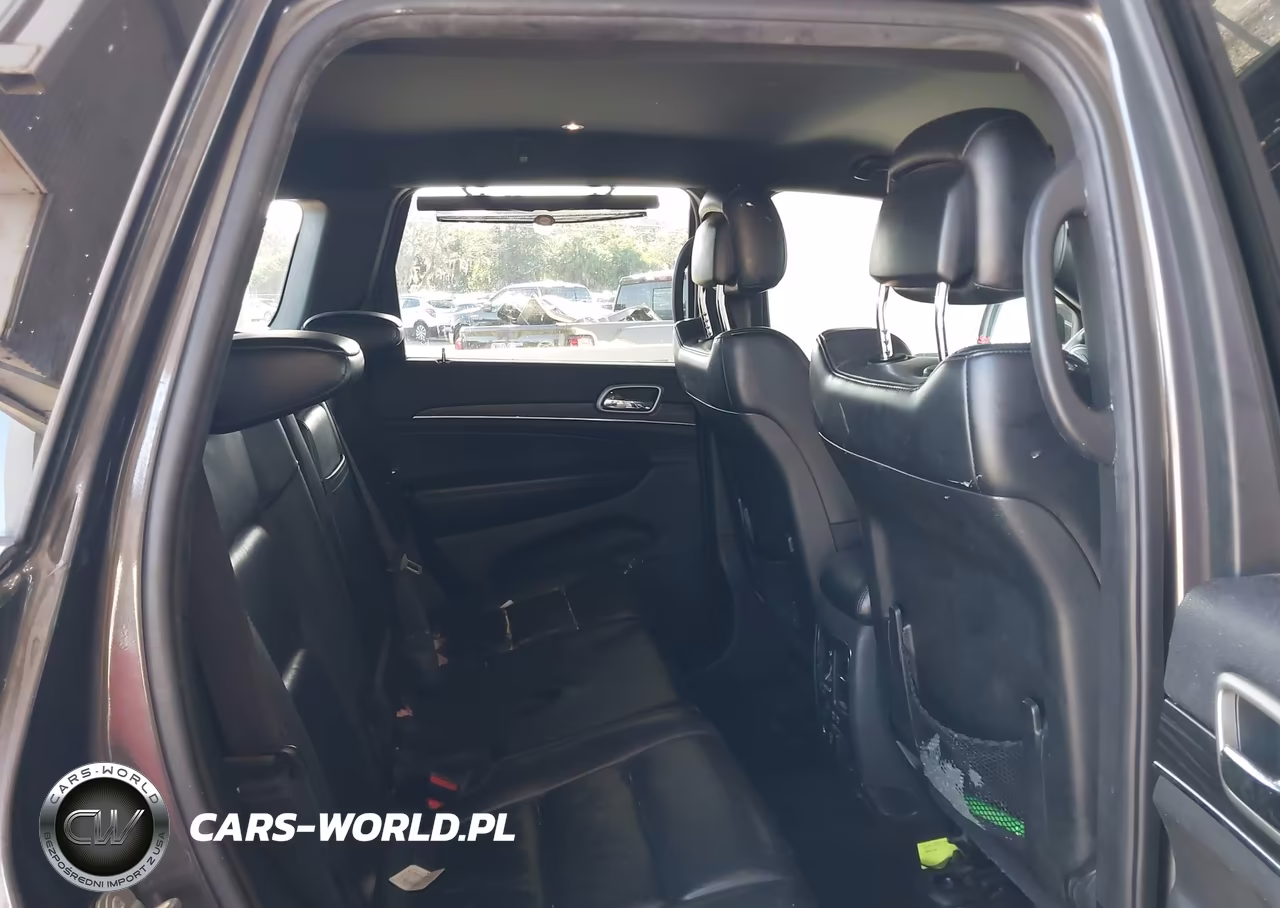 2019 Jeep Grand Cherokee Limited 4X2 VIN:1C4RJEBG0KC656146 - 8