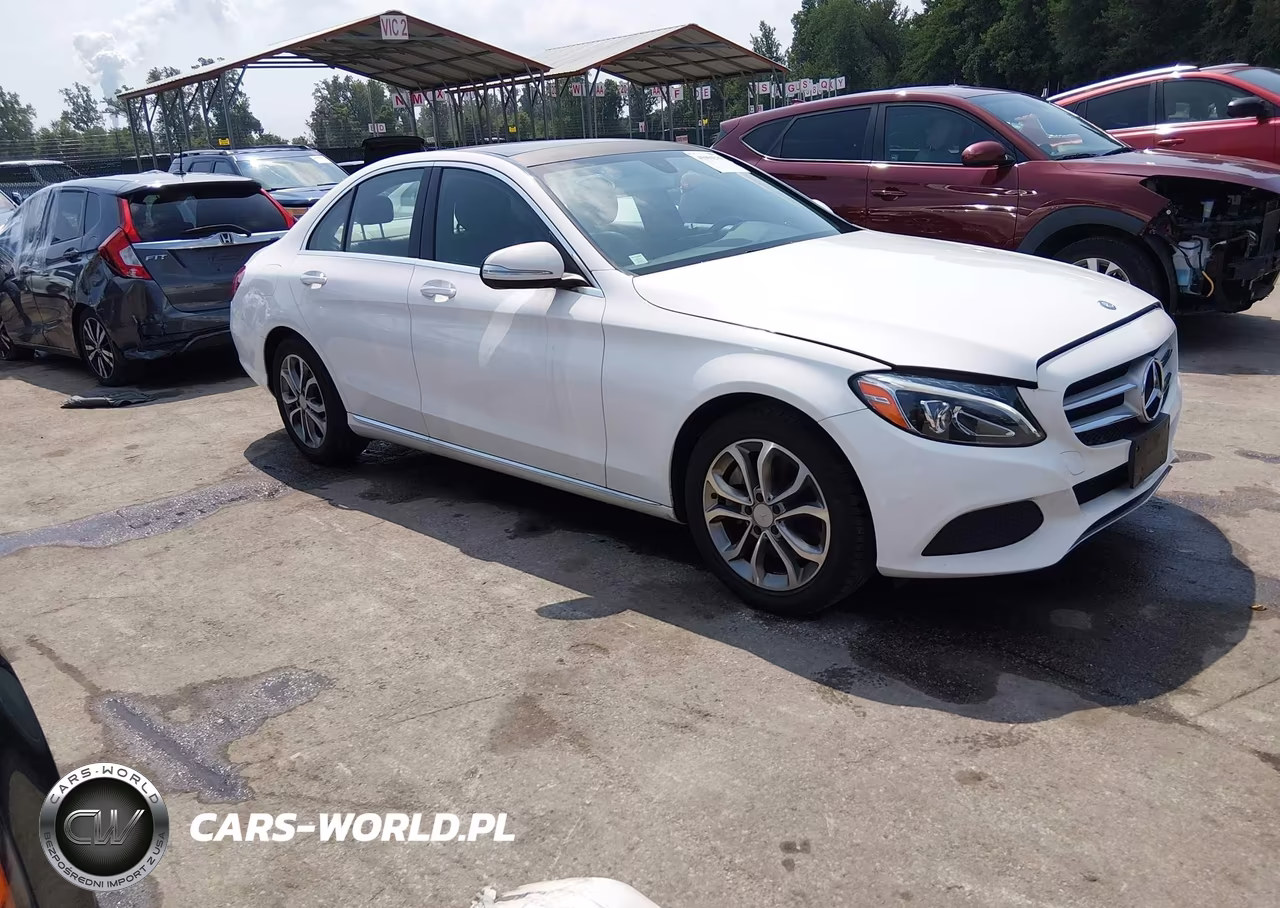 2015 Mercedes-Benz C 300 4Matic