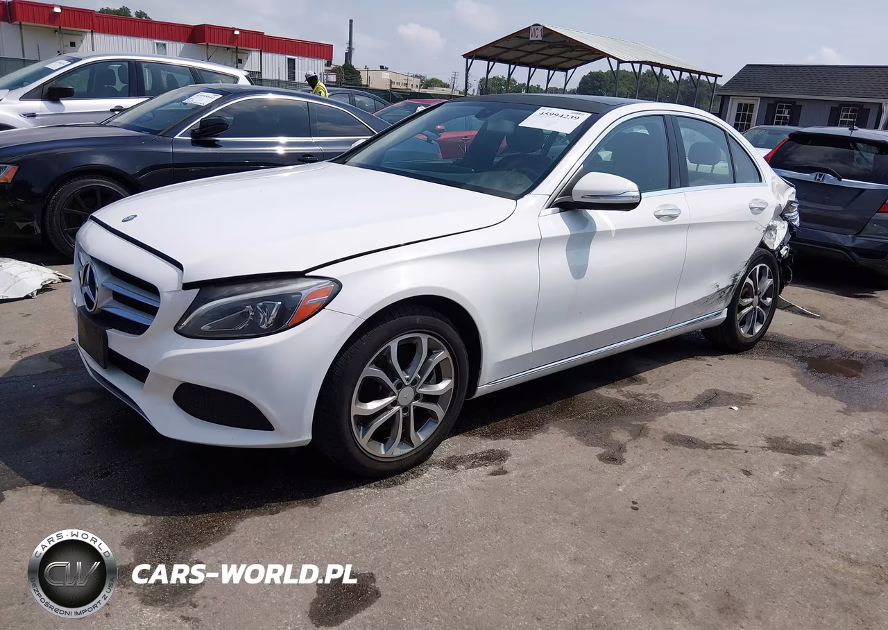 2015 Mercedes-Benz C 300 4Matic VIN:55SWF4KB7FU083384 - 2