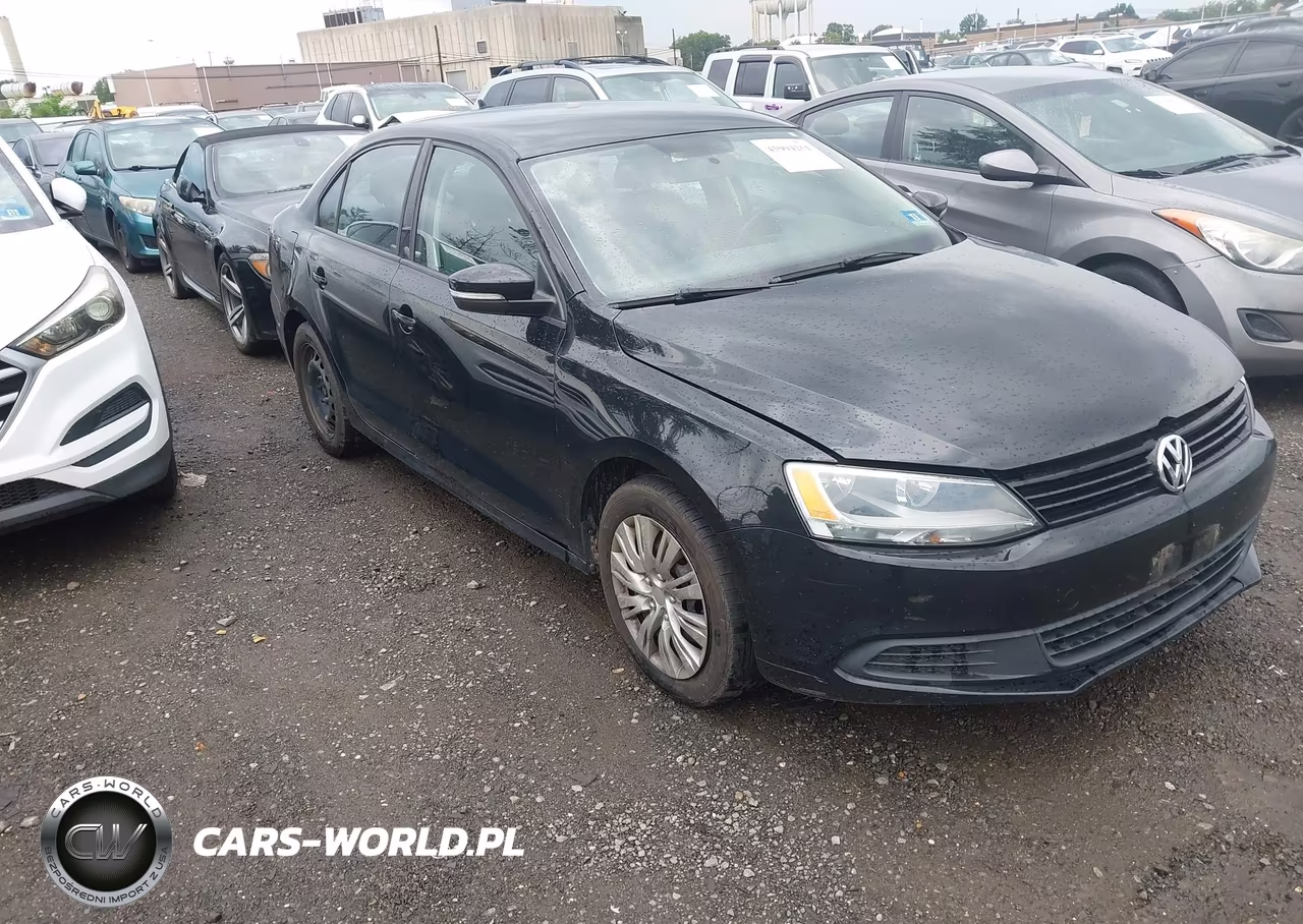 2014 Volkswagen Jetta 1.8T Se – zdjęcie 1 z 11