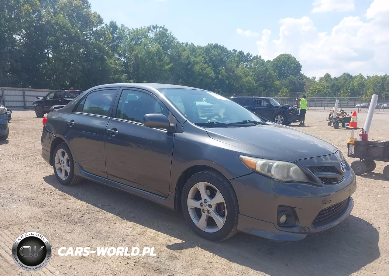 2013 Toyota Corolla S