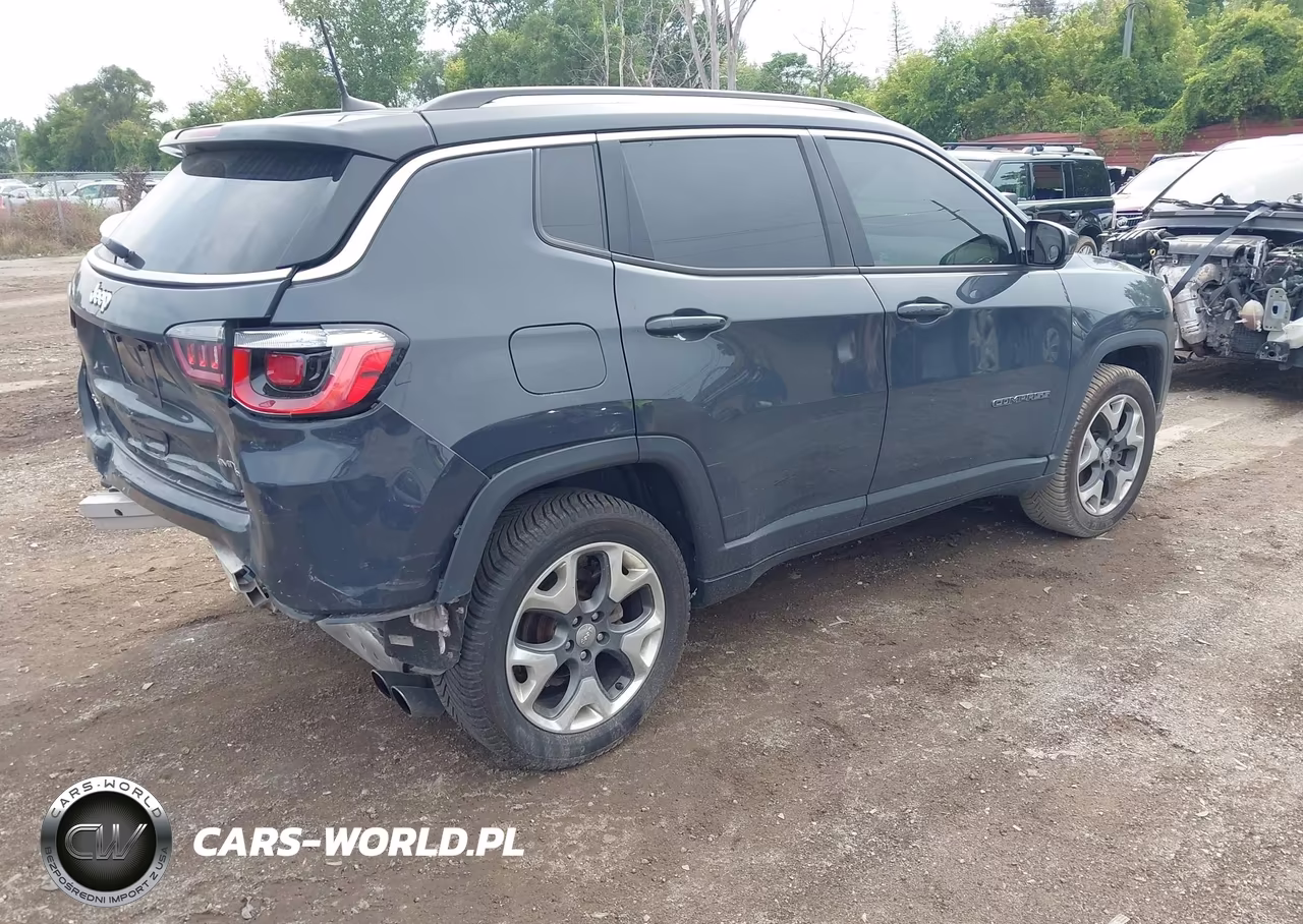 2018 Jeep Compass Limited 4X4 VIN:3C4NJDCB9JT501626 - 4
