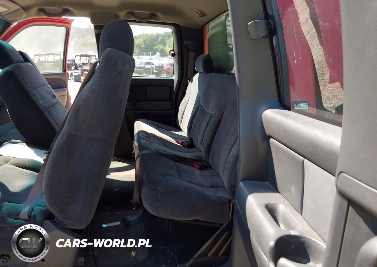 2001 Chevrolet Silverado K2500 Heavy Duty VIN:1GCHK29U01E318736 - 8
