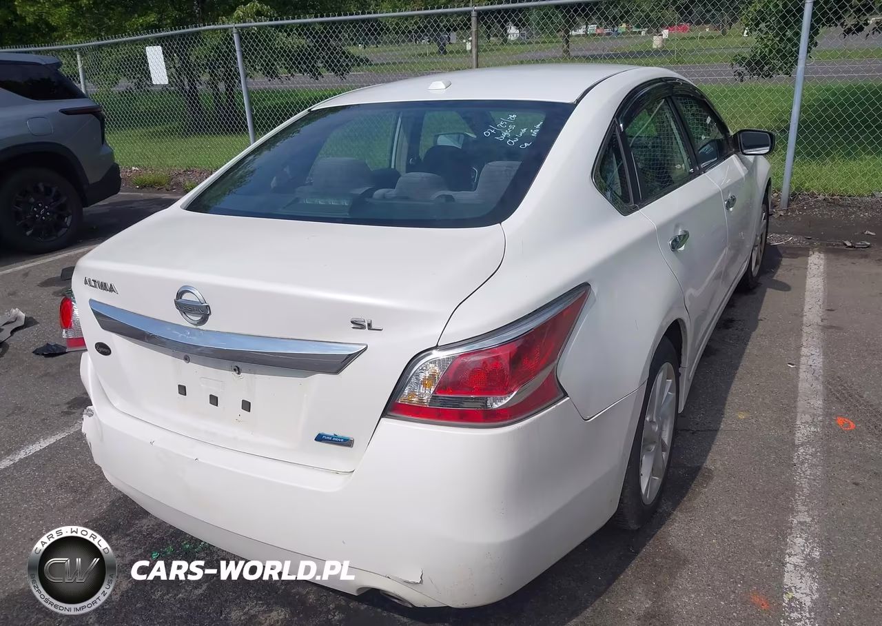 2013 Nissan Altima 2.5-S-Sv-Sl VIN:1N4AL3AP5DN405696 - 4