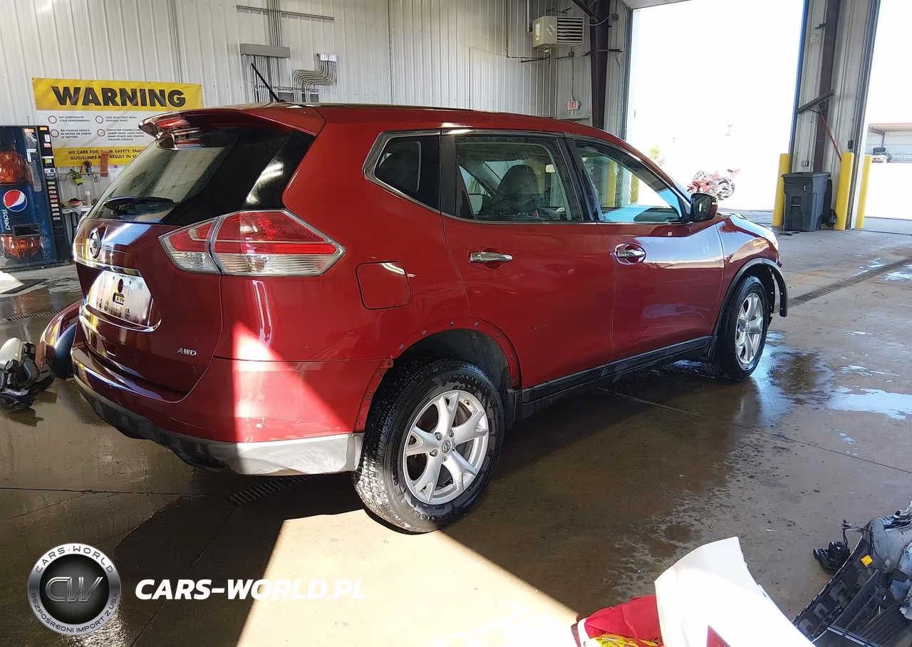 2015 Nissan Rogue S VIN:KNMAT2MV4FP506833 - 4