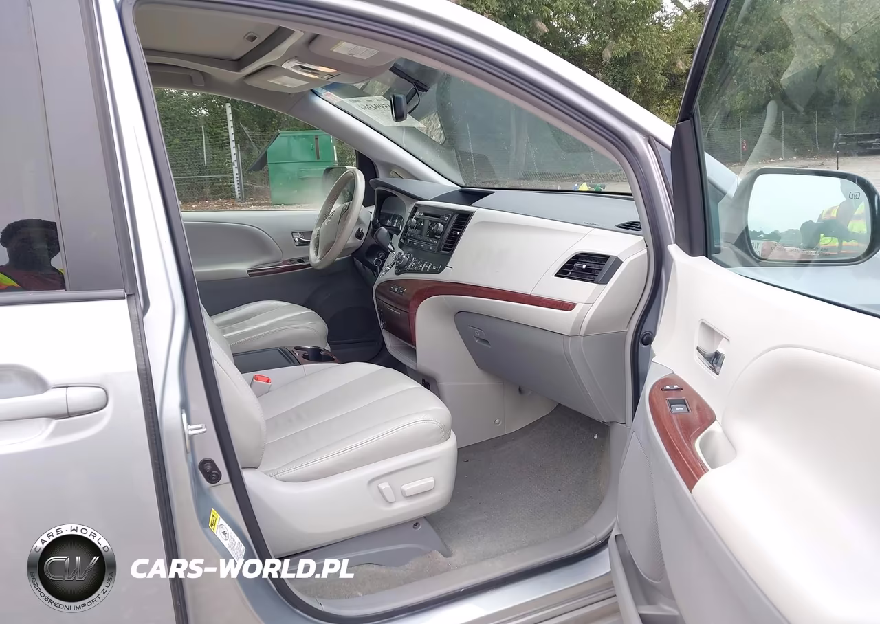 2014 Toyota Sienna Xle V6 8 Passenger VIN:5TDYK3DC3ES494801 - 5