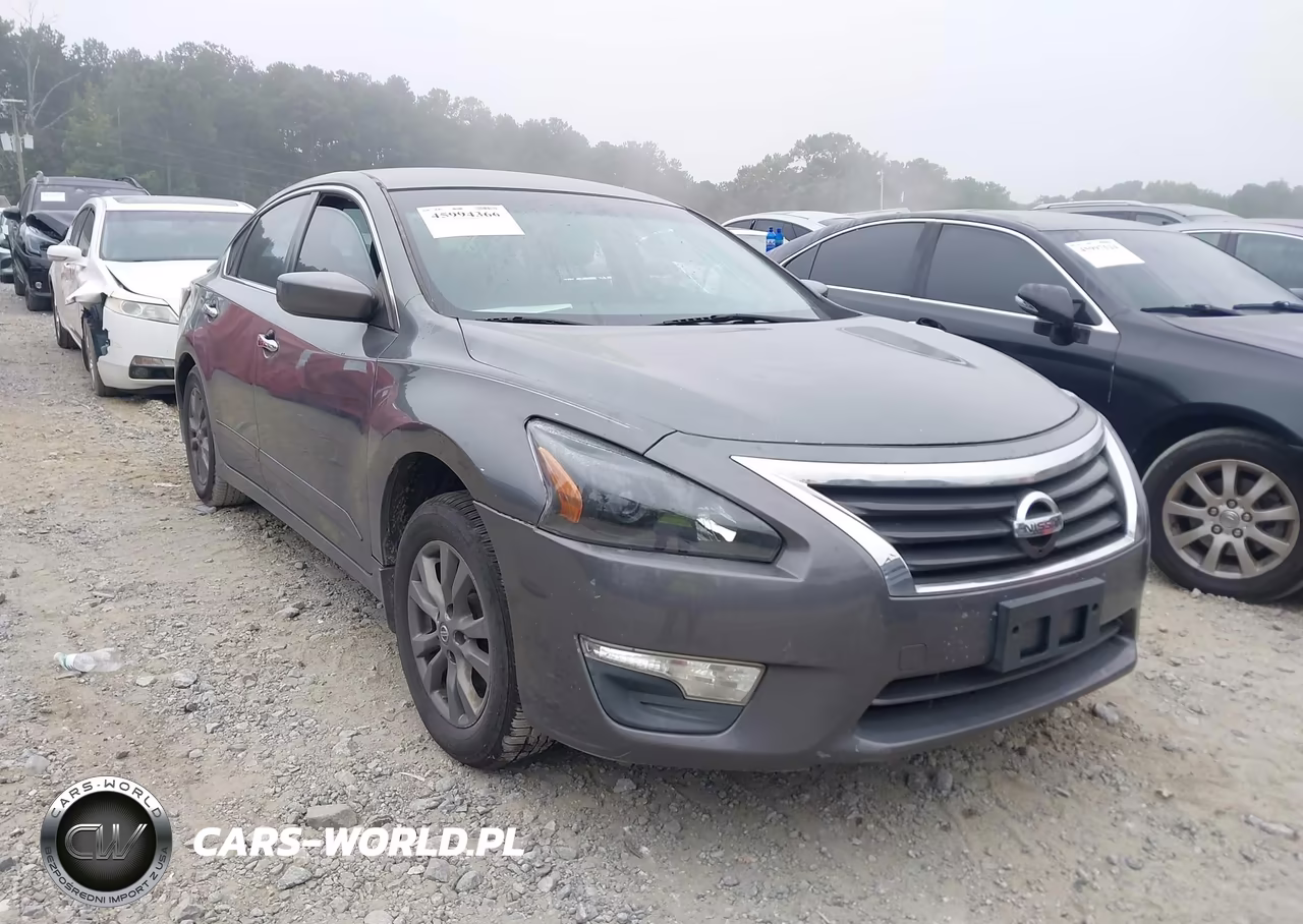 2015 Nissan Altima 2.5 S – zdjęcie 1 z 11
