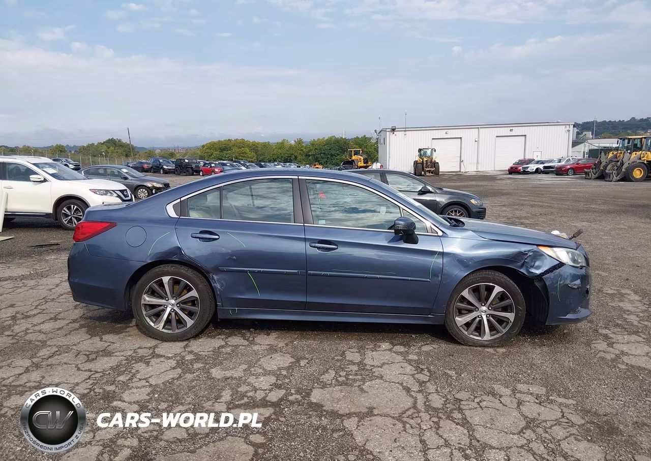 2017 Subaru Legacy 3.6R Limited VIN:4S3BNEN60H3024376 - 13