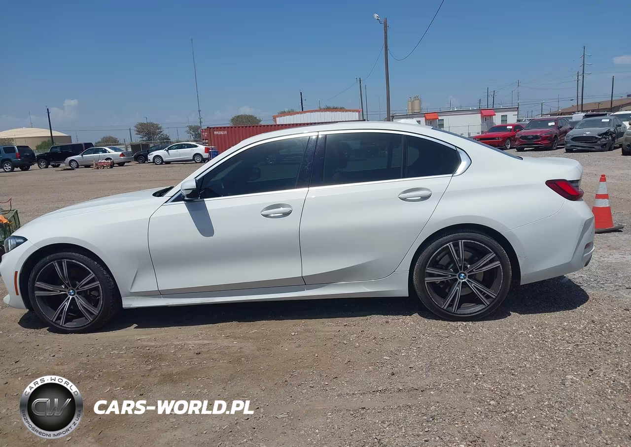 2024 BMW 330I VIN:3MW69FF07R8E37746 - 14