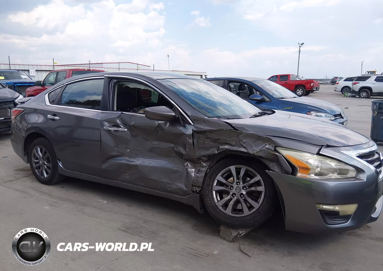 2015 Nissan Altima 2.5 S VIN:1N4AL3AP2FN913126 - 17