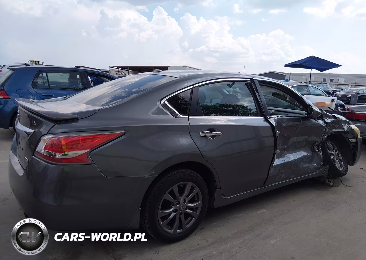 2015 Nissan Altima 2.5 S VIN:1N4AL3AP2FN913126 - 6