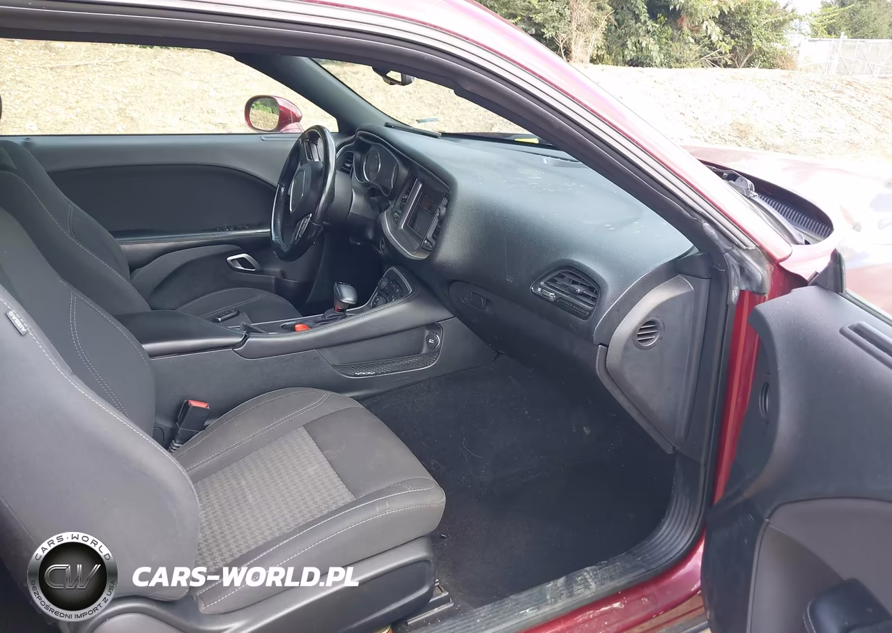 2019 Dodge Challenger Sxt Awd VIN:2C3CDZGG6KH690378 - 5