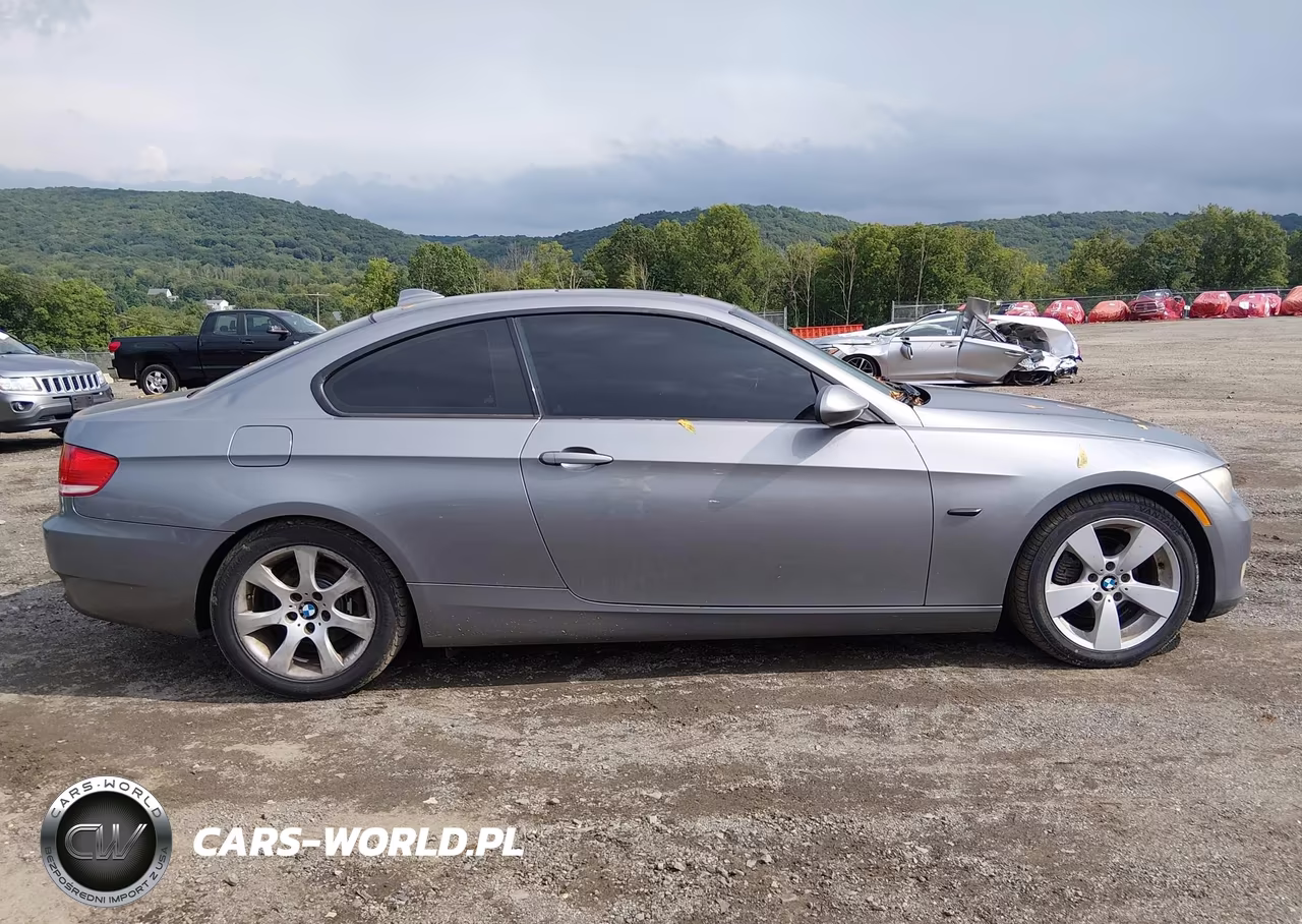 2007 BMW 328Xi VIN:WBAWV535X7P077747 - 14