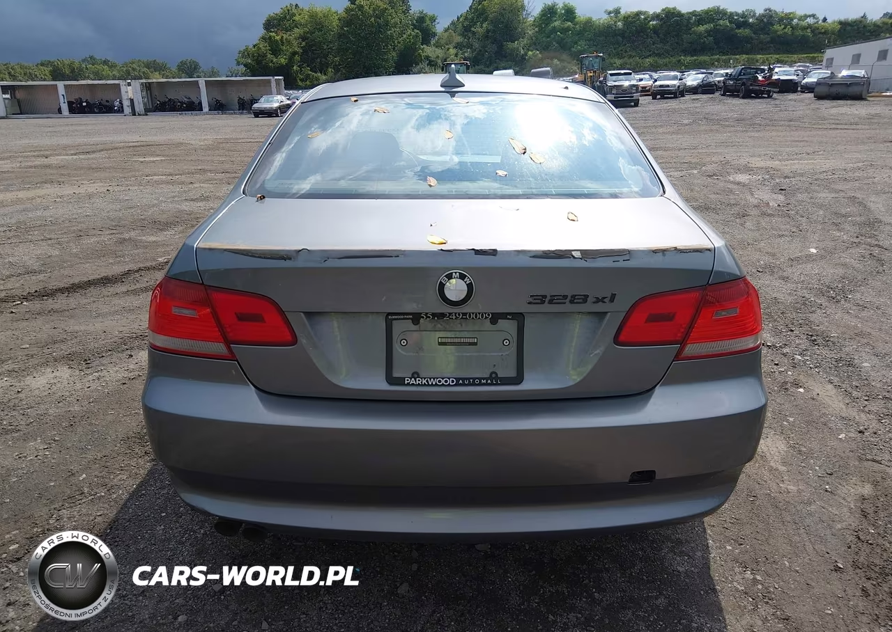 2007 BMW 328Xi VIN:WBAWV535X7P077747 - 17