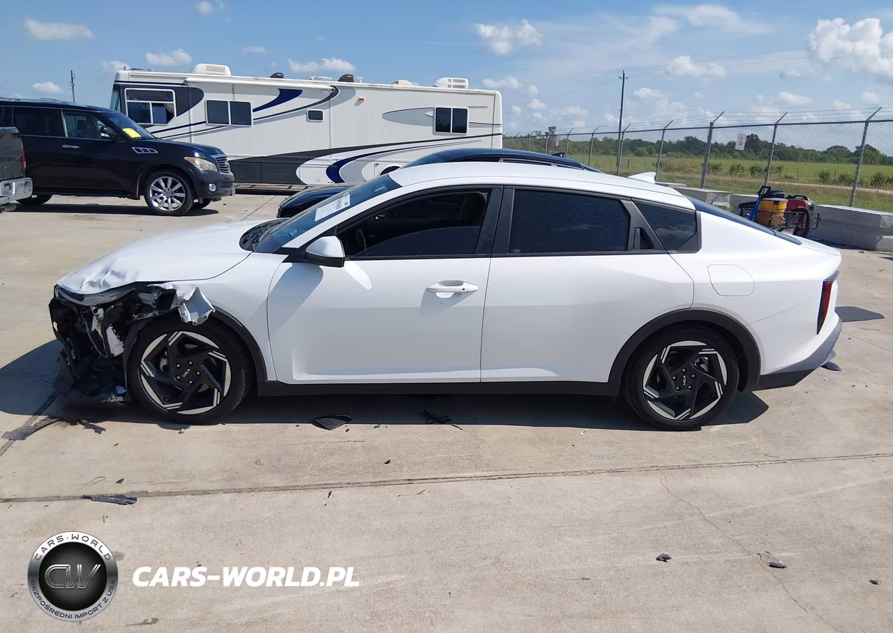 2025 Kia K4 Ex VIN:3KPFU4DE2SE041333 - 14