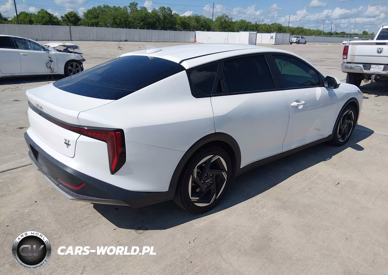 2025 Kia K4 Ex VIN:3KPFU4DE2SE041333 - 4