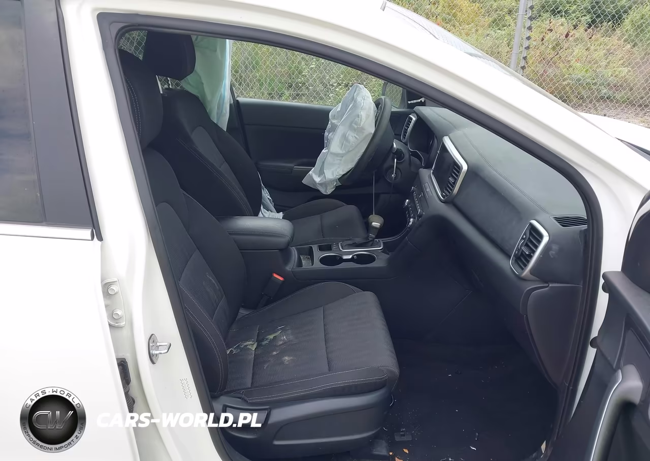 2020 Kia Sportage Lx VIN:KNDPMCAC3L7827984 - 5