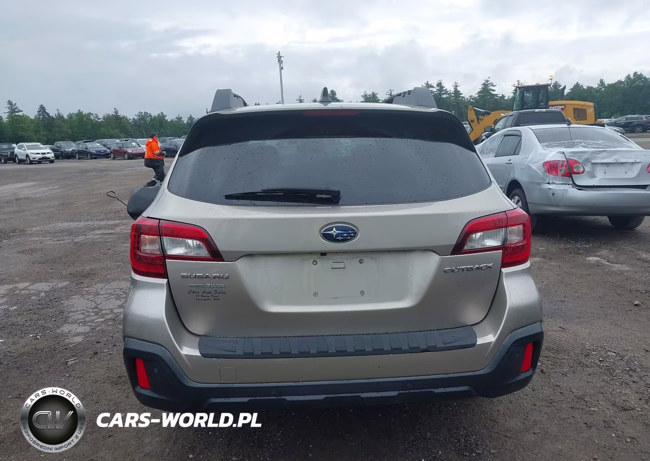 2018 Subaru Outback 2.5I Limited VIN:4S4BSANC7J3354301 - 17