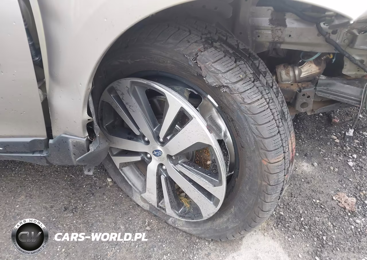 2018 Subaru Outback 2.5I Limited VIN:4S4BSANC7J3354301 - 18