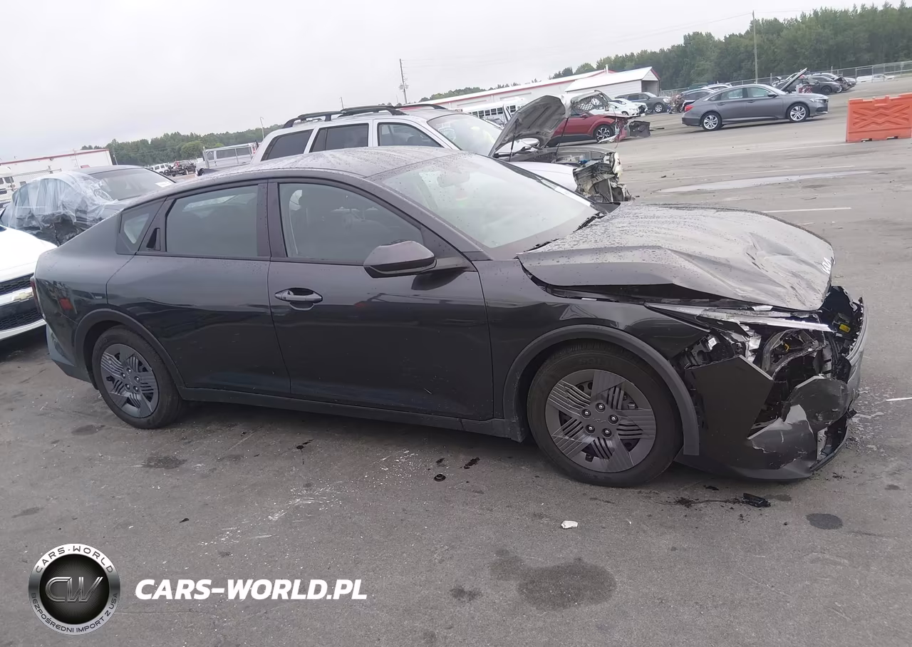 2026 Kia K4 Lx VIN:3KPFT4DE3TE349390 - 13
