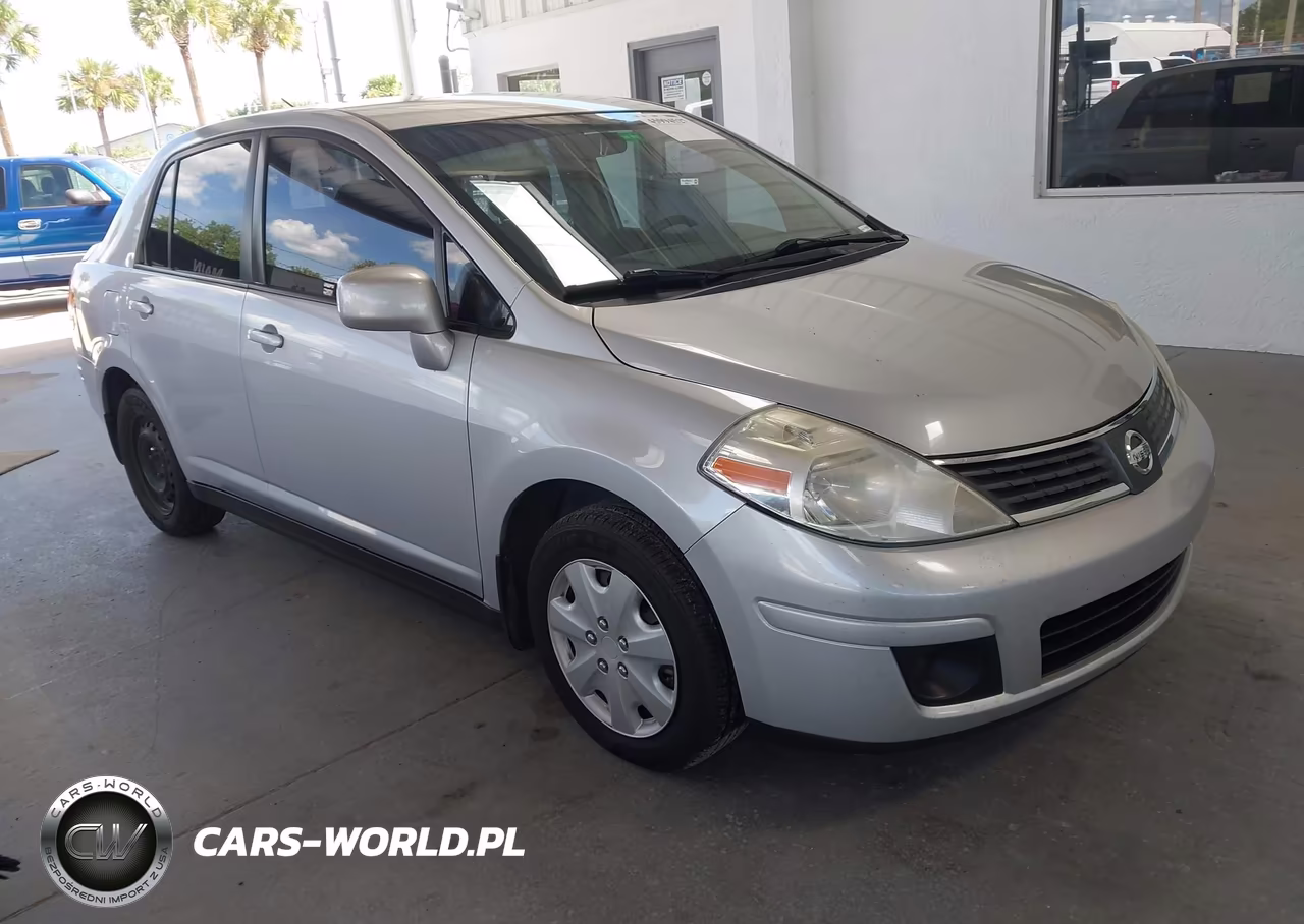2009 Nissan Versa 1.8S