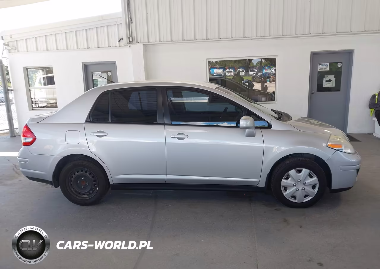 2009 Nissan Versa 1.8S VIN:3N1BC11E79L461800 - 13