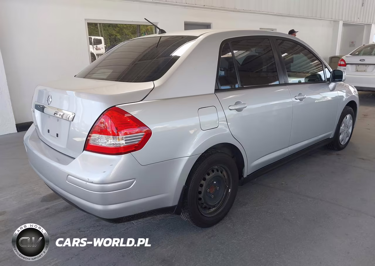 2009 Nissan Versa 1.8S VIN:3N1BC11E79L461800 - 4