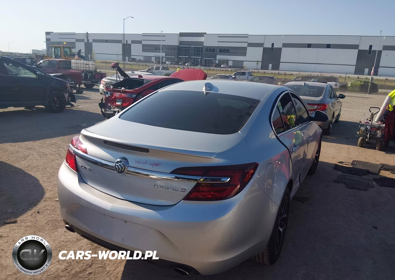 2016 Buick Regal Turbo Sport Touring VIN:2G4G35EX2G9208370 - 4
