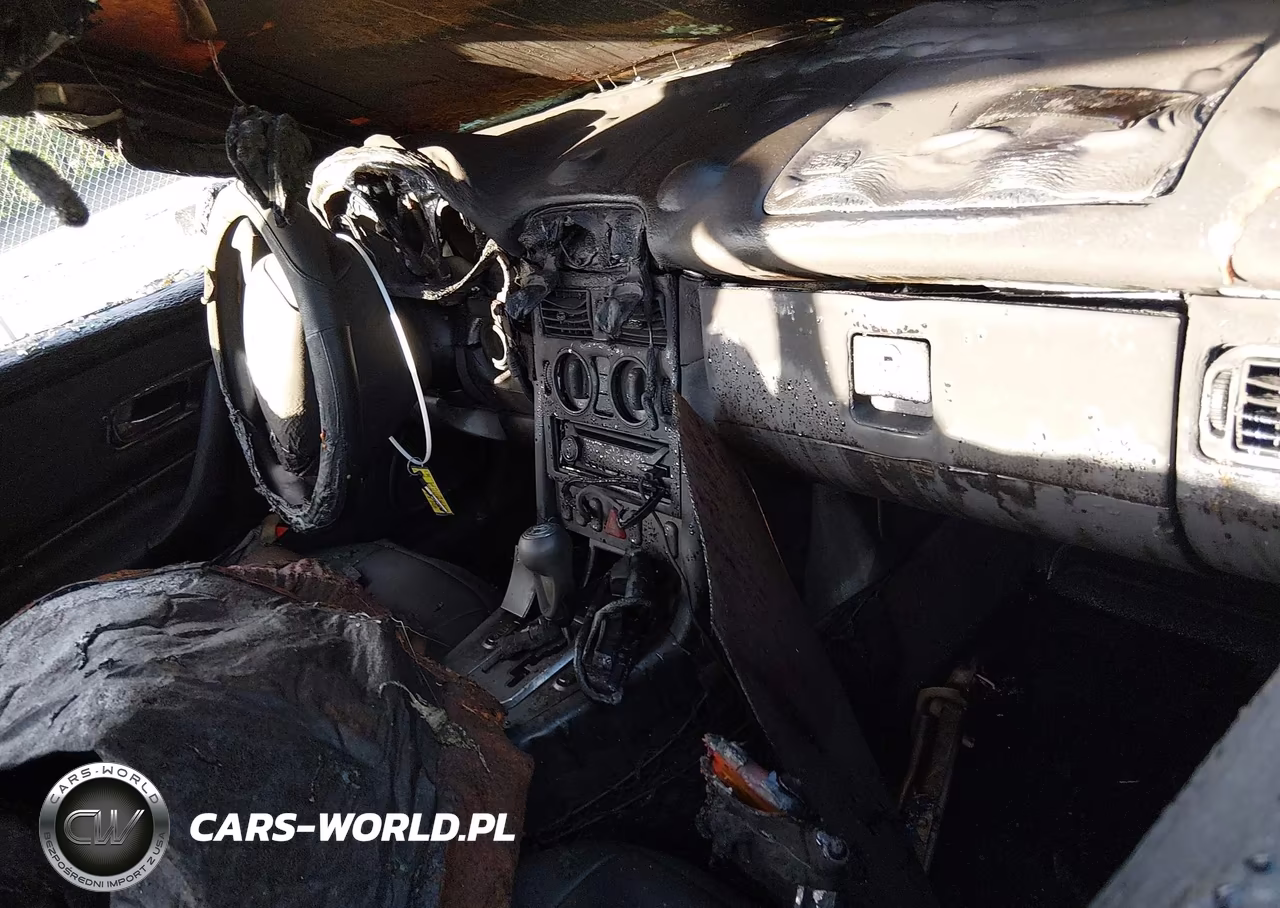 1998 Mercedes-Benz Slk 230 VIN:WDBKK47F4WF066155 - 5