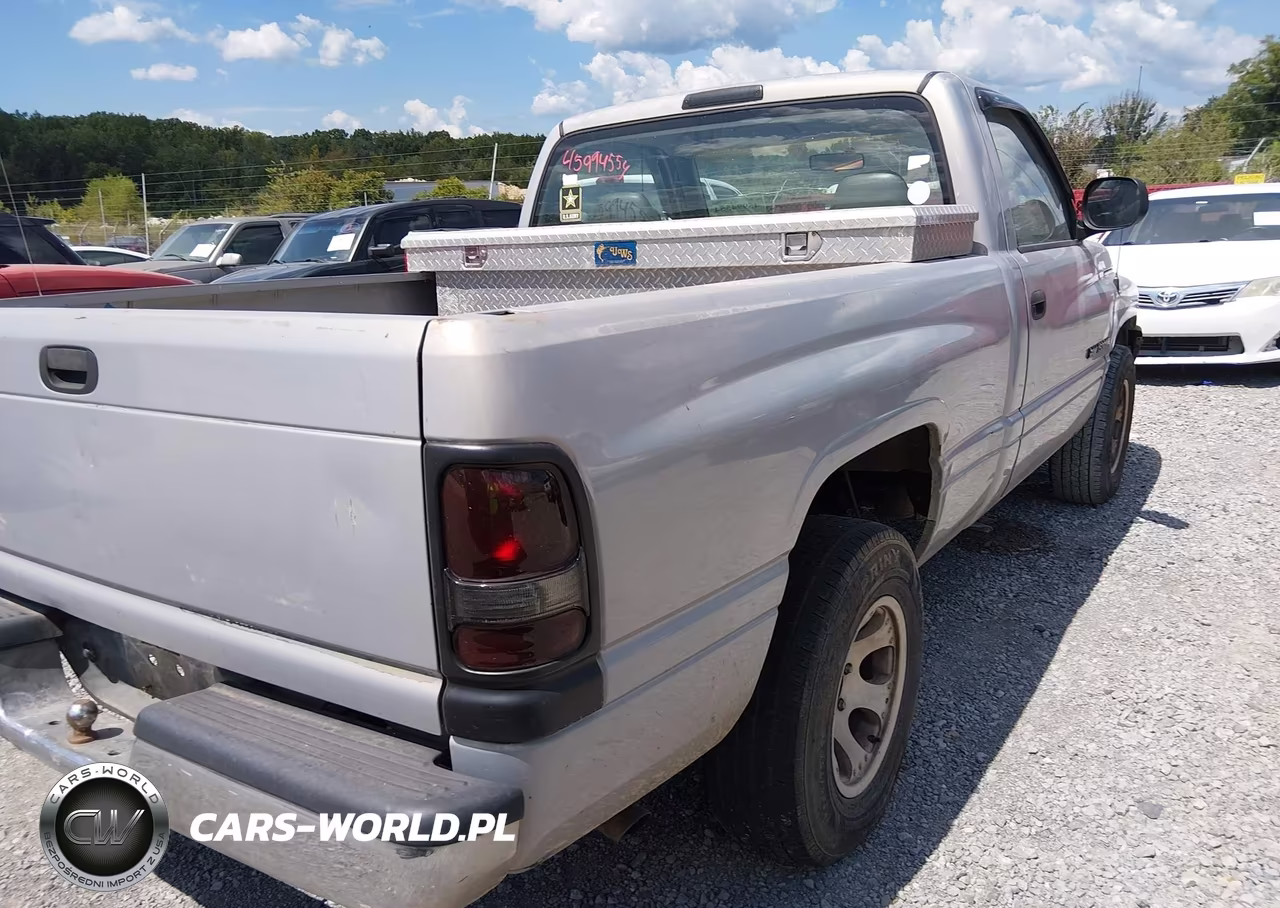 2000 Dodge Ram 1500 VIN:1B7HC16X8YS543410 - 4