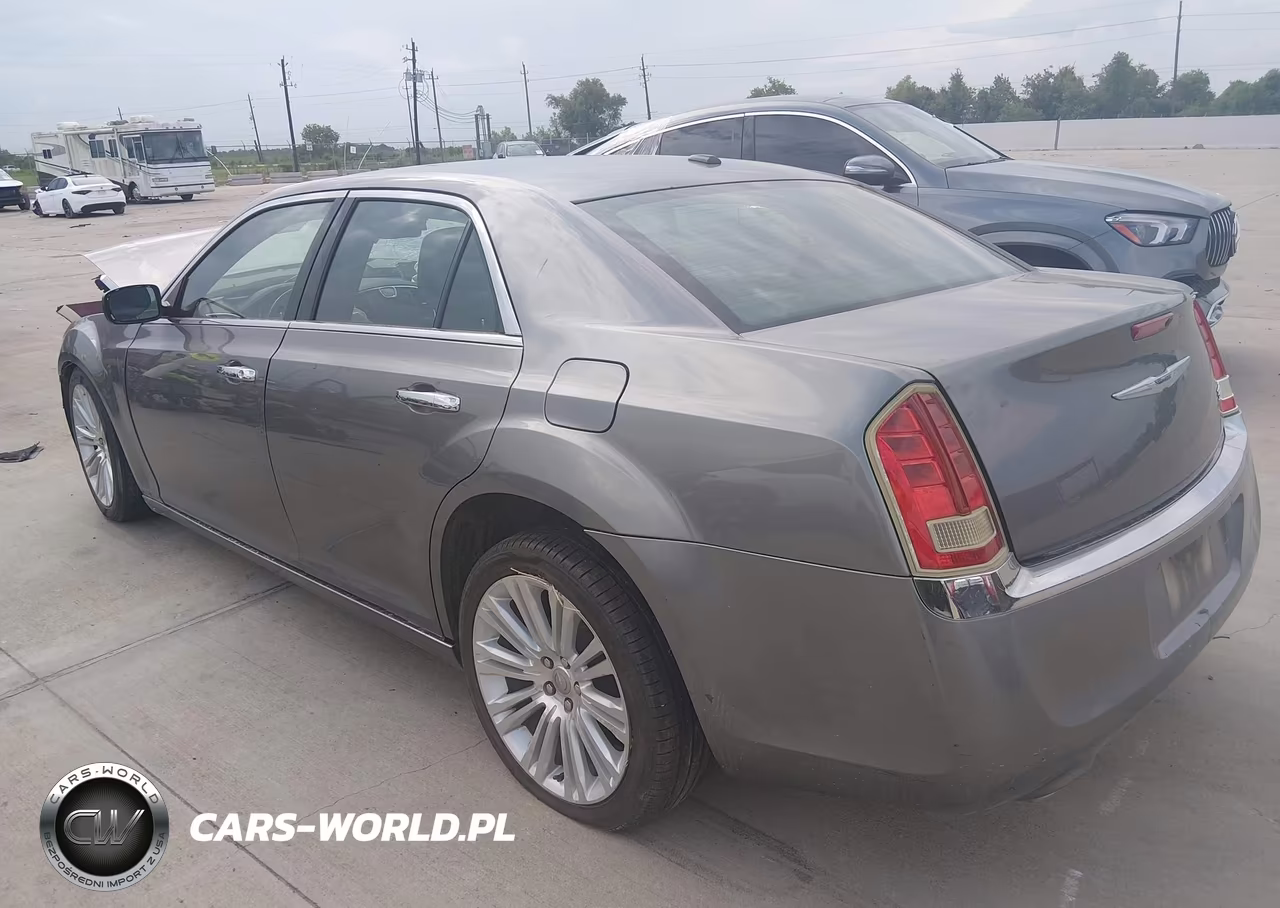 2012 Chrysler 300 Limited VIN:2C3CCACGXCH195080 - 3
