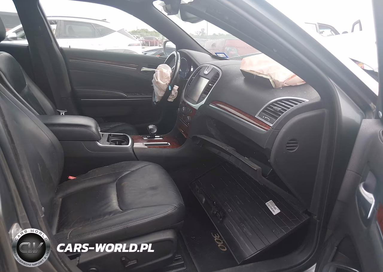 2012 Chrysler 300 Limited VIN:2C3CCACGXCH195080 - 5